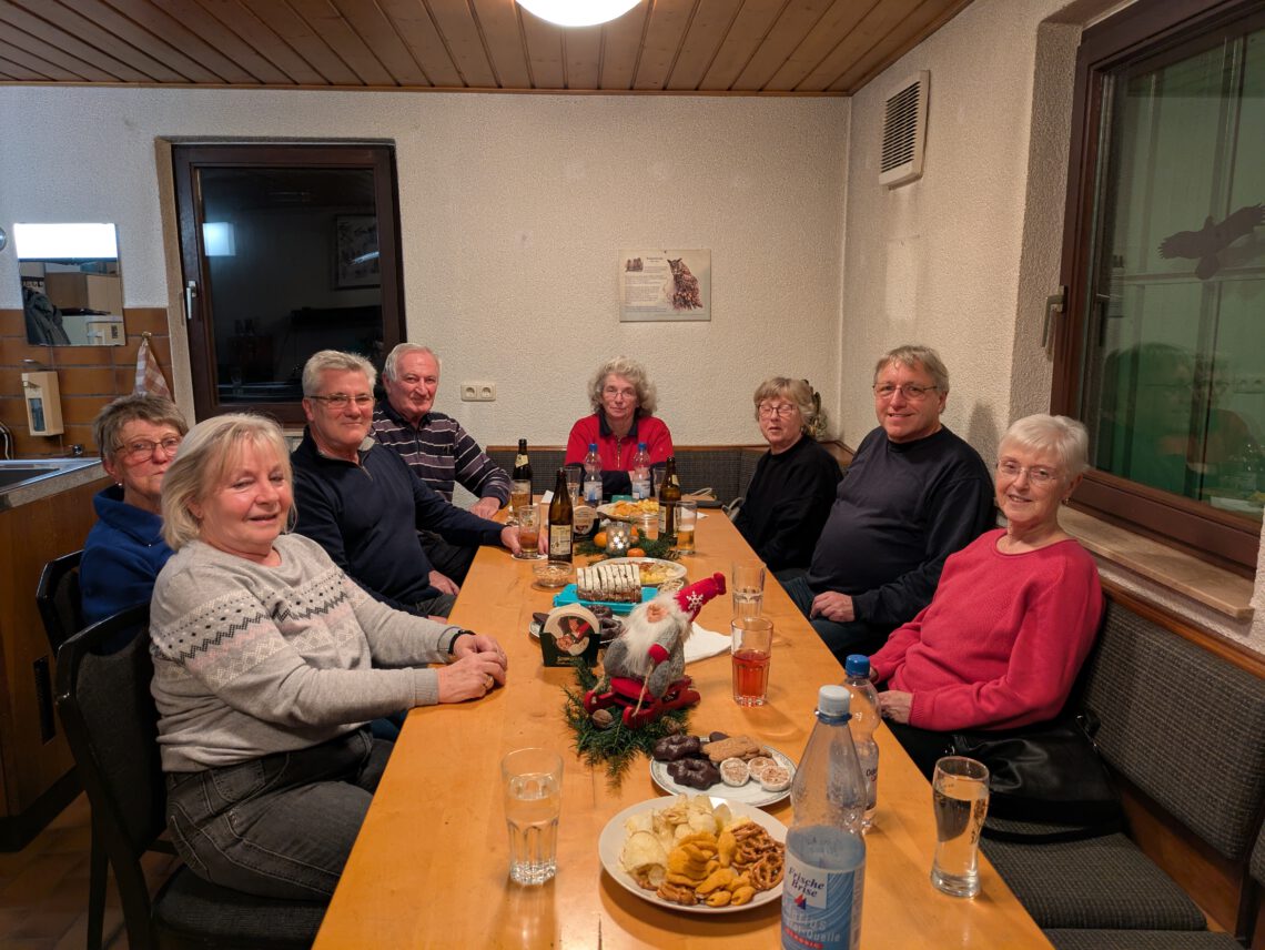 XPXL_20251205_200106276